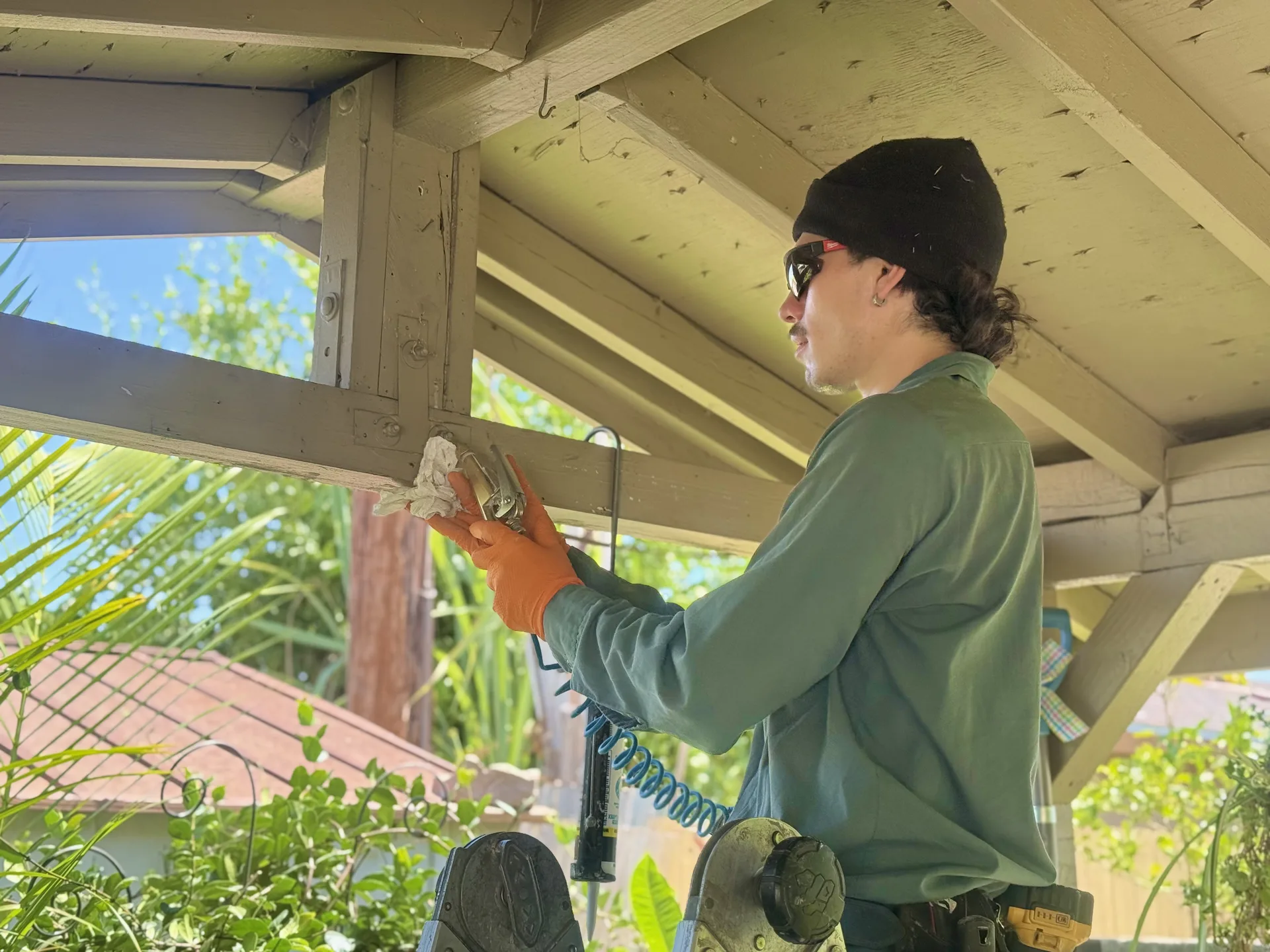 Treebark Kenzie servicing a Lakewood home 8761