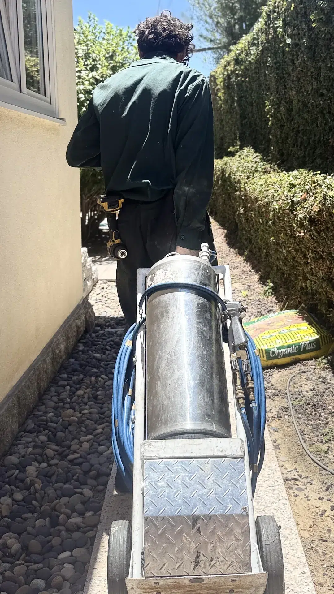 treebark tech tank cart walkway fullerton